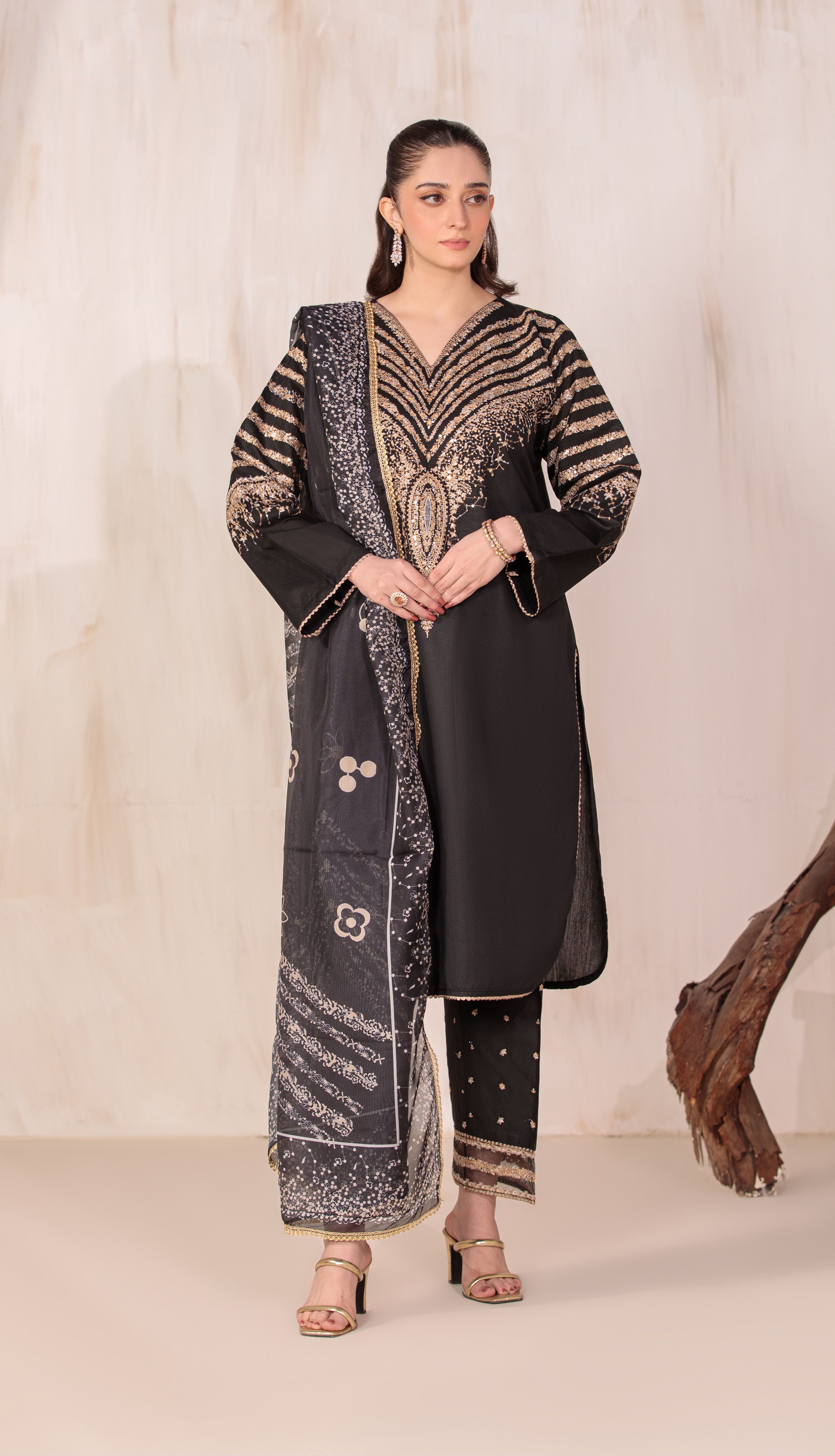 Hareemz Stitched 3 Piece Suit