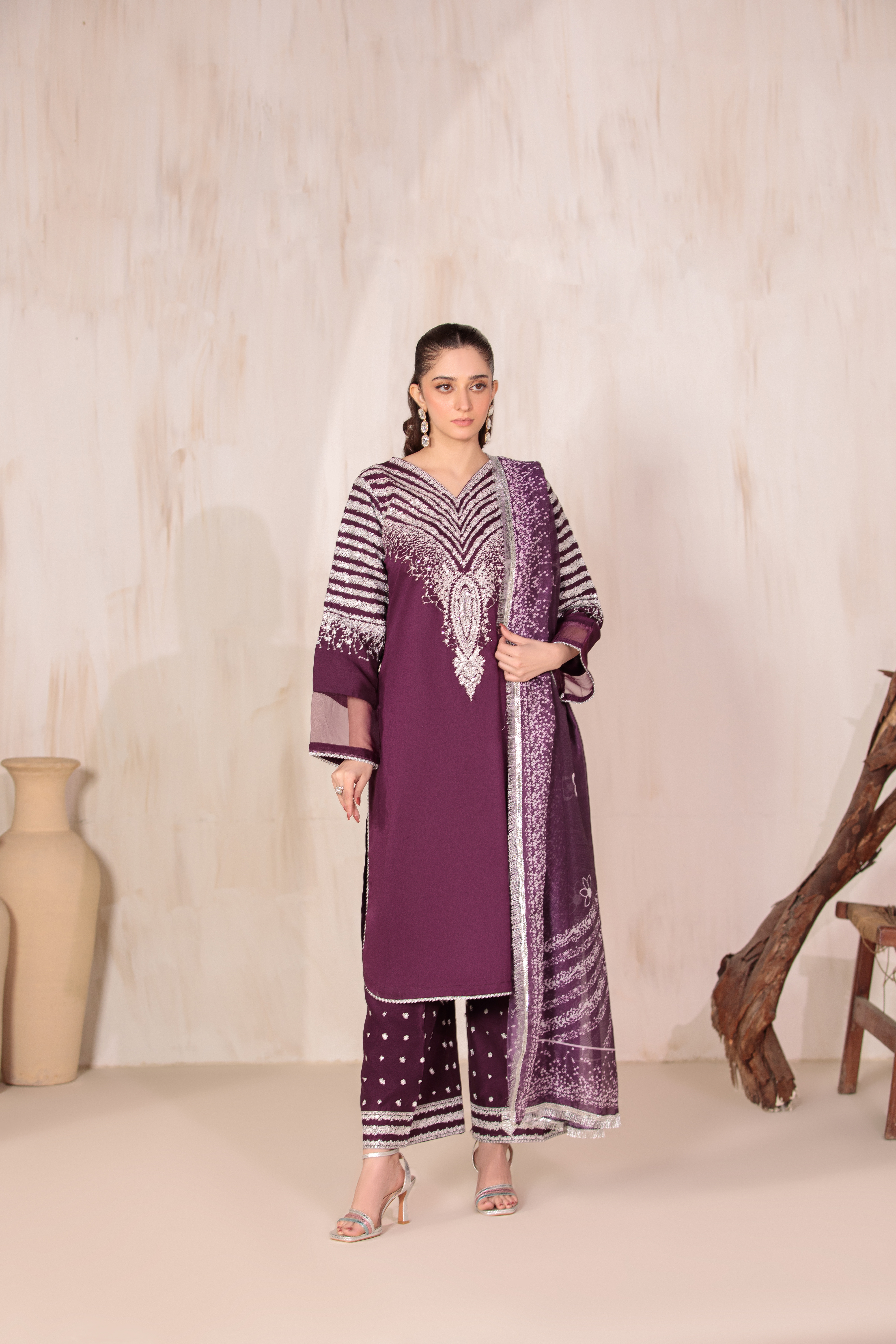 Hareemz Stitched 3 Piece Suit