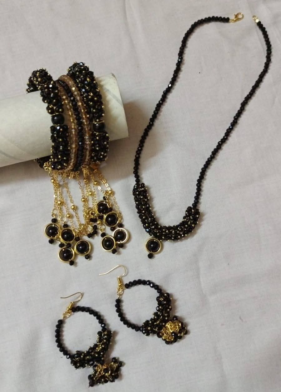 Nabihas Gajra Bracelet Necklace Earring Jewellery