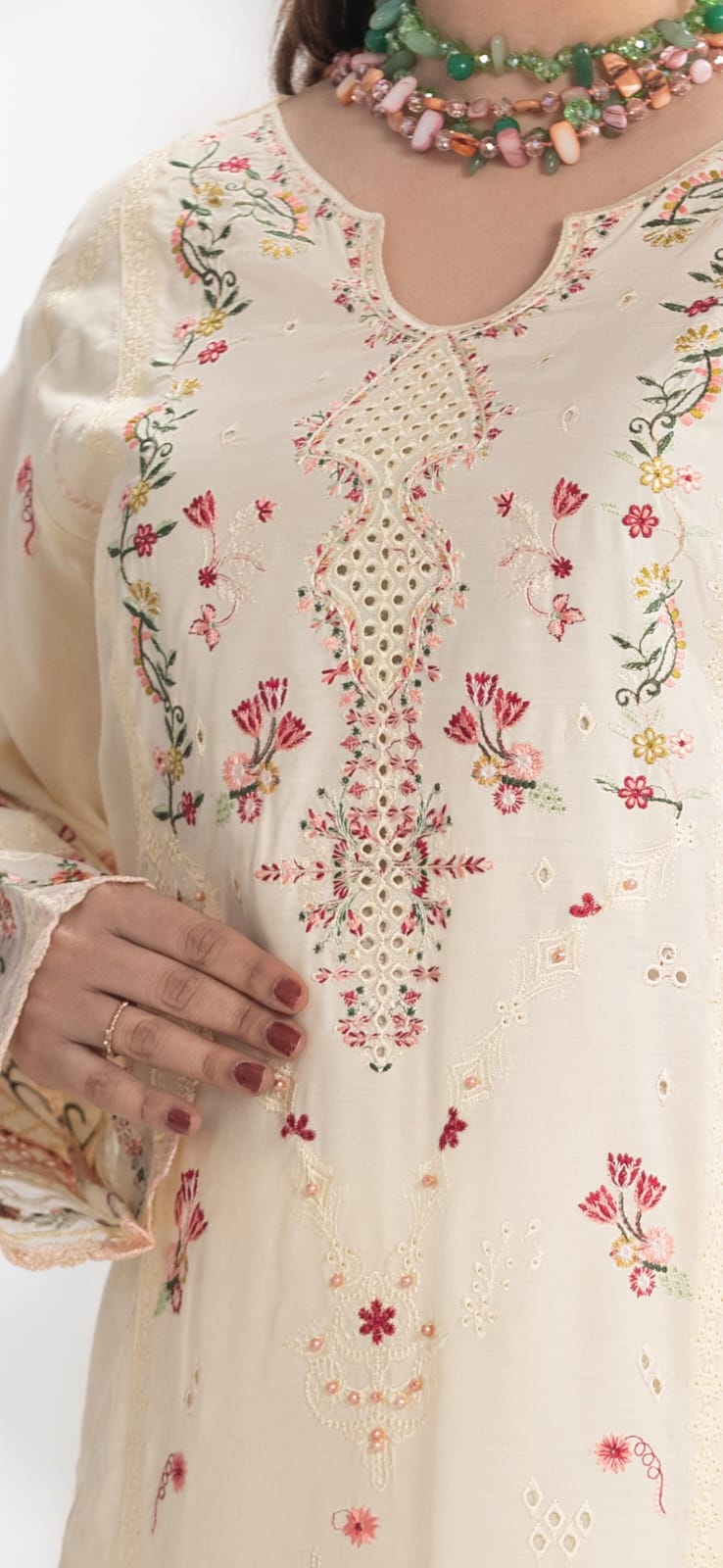 Viscos Shfoon Embriedery Dupptta Stitched 3 Piece Suit