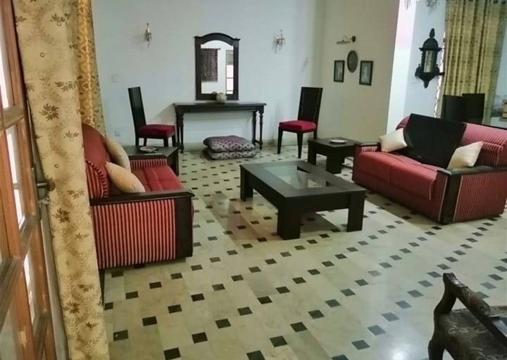 01kanal double story corner house for sale