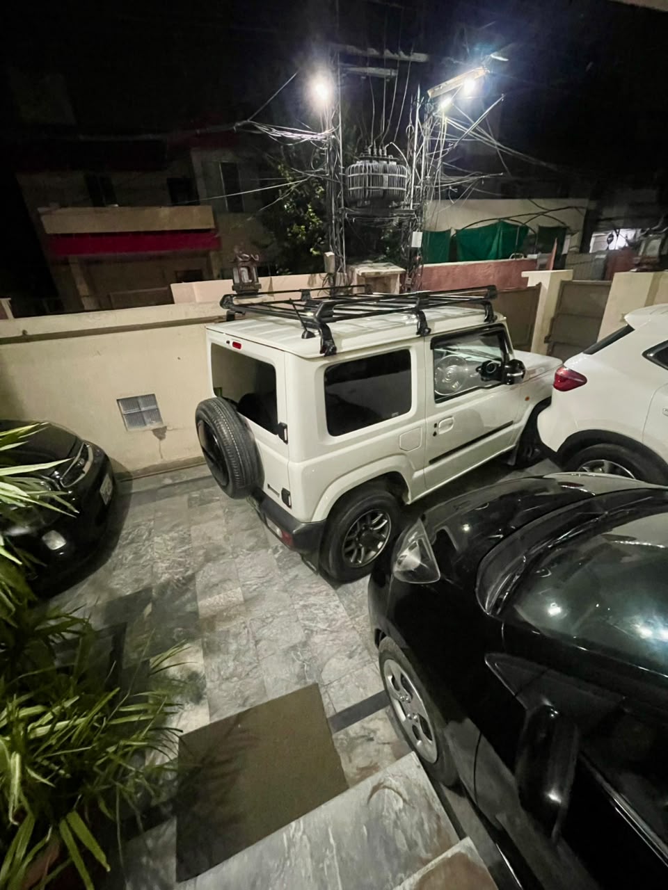 10 MARLA TRIPLE STORY HOUSE FOR SALE M BLOCK GULBERG 3 LAHORE